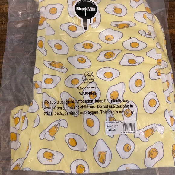 GUDETAMA COMFY PANTS SIZE XS BLACKMILK NWT HELLO KITTY YELLOW POCKETS - Picture 10 of 10